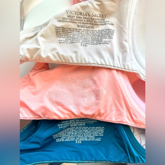 Victoria’s Secret T-shirt bras, like new 32D - Picture 4 of 4